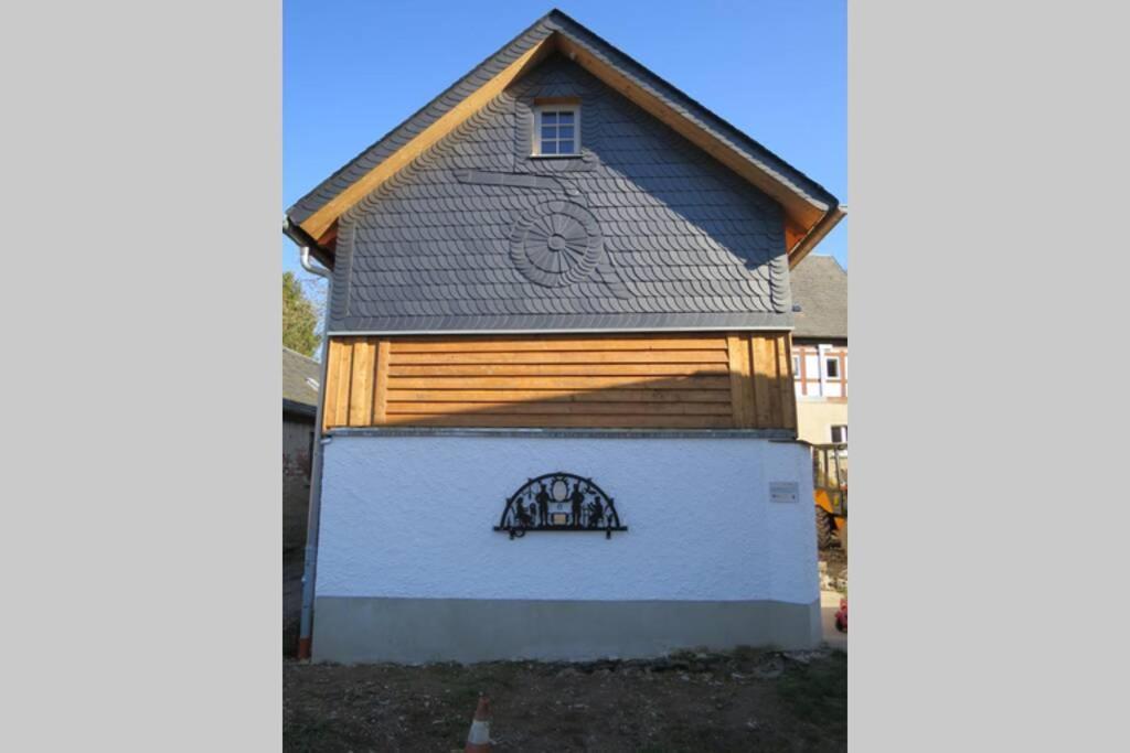 Mothsgut - Moderne Ferienwohnung Auf Dem Bauernhof Im Erzgebirge Oelsnitz  Zewnętrze zdjęcie